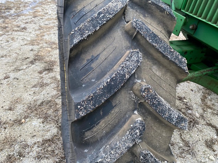 john-deere-4640-image-59