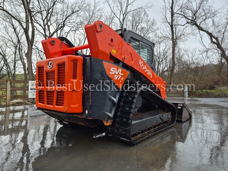 2022-kubota-svl97-2-image-4