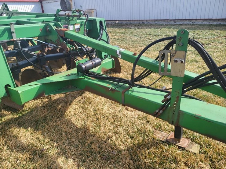 john-deere-2700-image-42