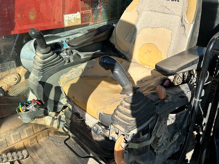 2017-link-belt-700-x2-image-69