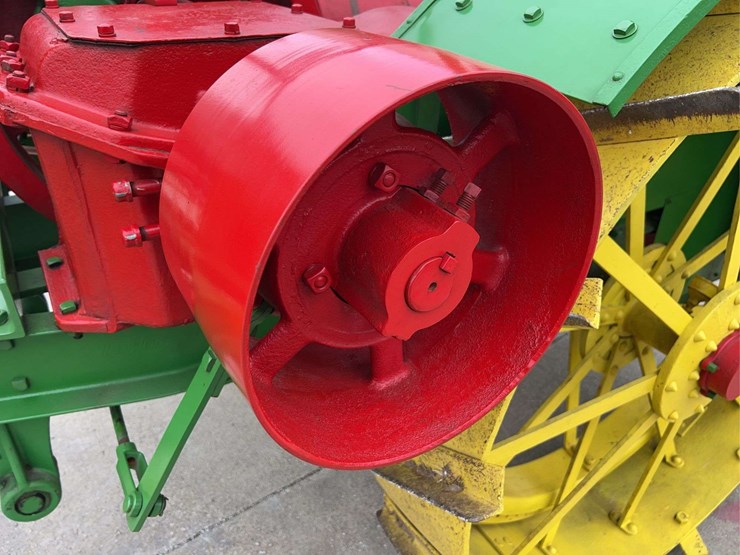 12-25-waterloo-boy-model-n-image-47