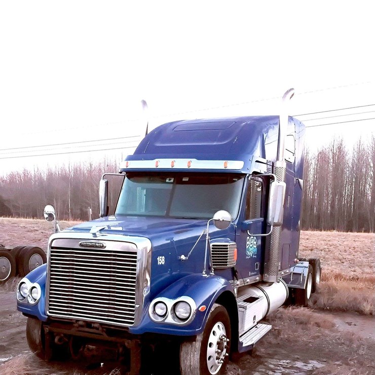 Freightliner Cascadia Tractor 2015 FREIGHTLINER CASCADIA 3ALXFB007GDG85229 Mileage: DOES NOT R