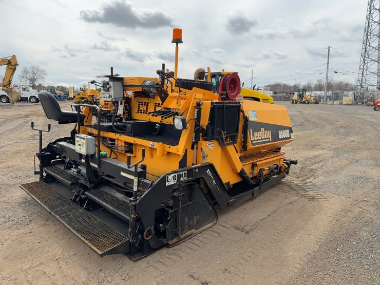 2018-leeboy-8500d-image-5