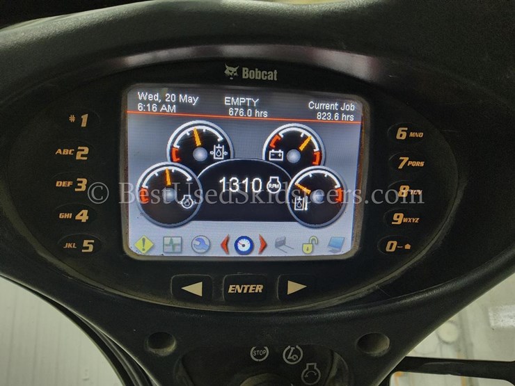 2016-bobcat-t590-image-25