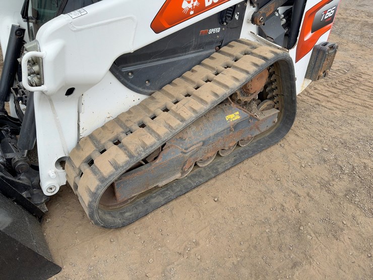 2022-bobcat-t66-image-17
