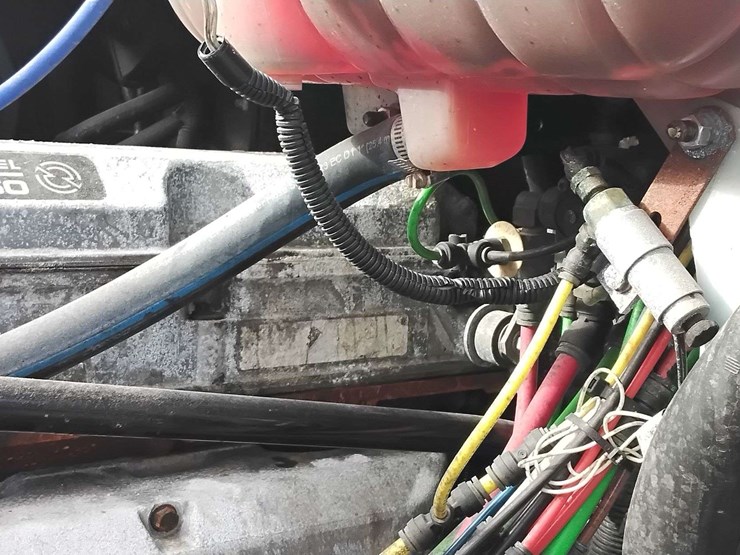 2019-freightliner-corando-3alxfb001ldls9685-mileage:-image-13