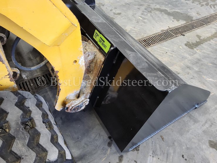 2016-caterpillar-259d-image-24