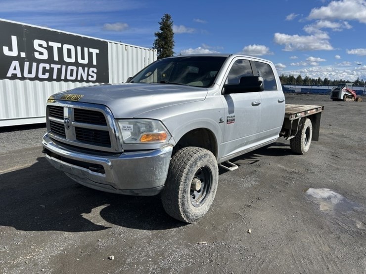 2010-dodge-ram-3500-image-1