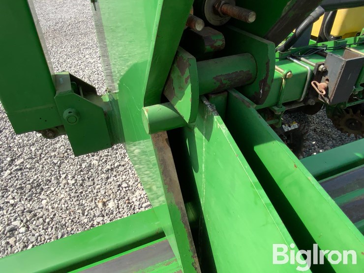 1997-john-deere-1770-image-12