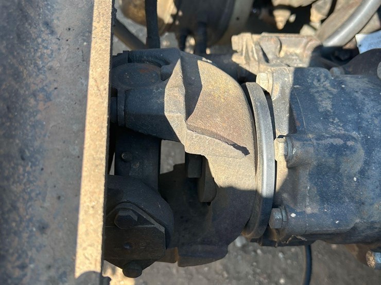 2000-mack-ch613-image-13