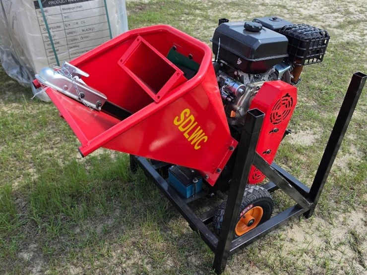 --absolute---new---wood-chipper-image-4