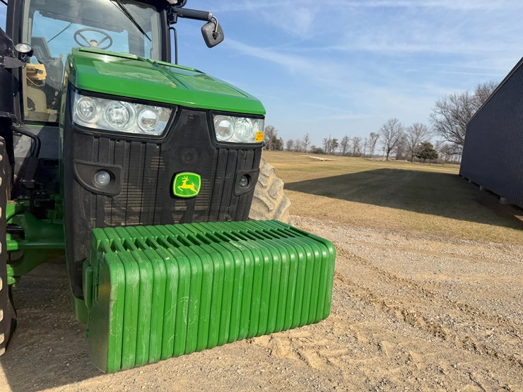 2017-john-deere-8320r-image-31