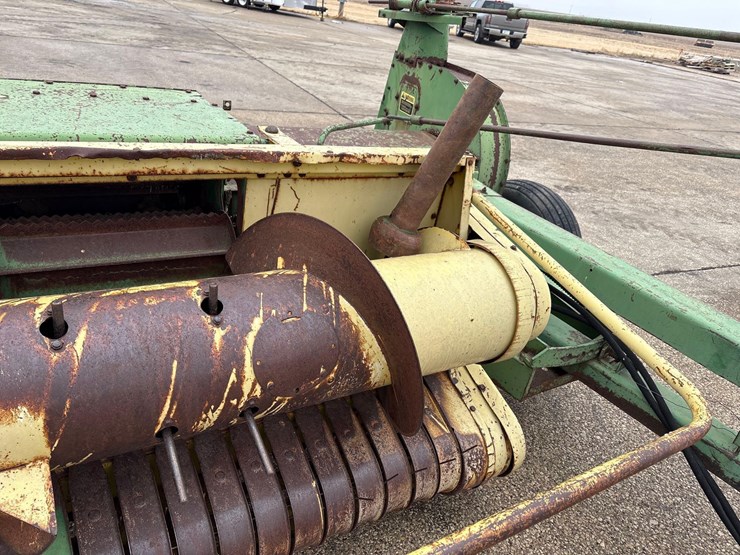 john-deere-3800-image-17