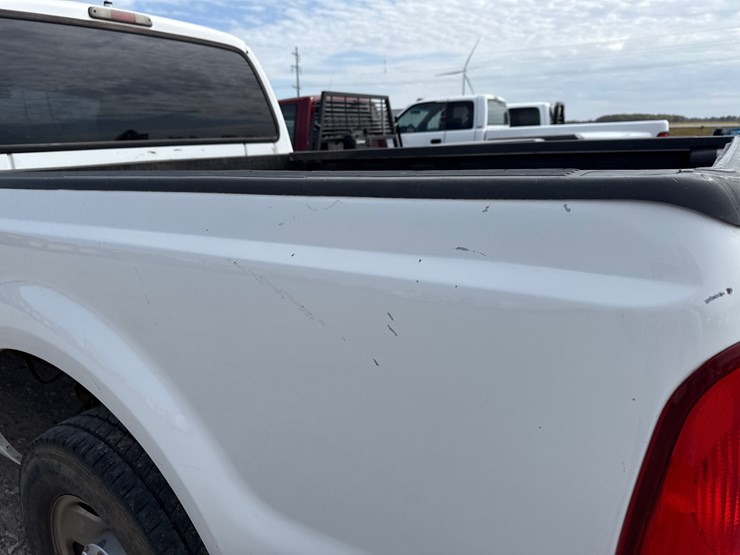 2006-ford-f250-image-14