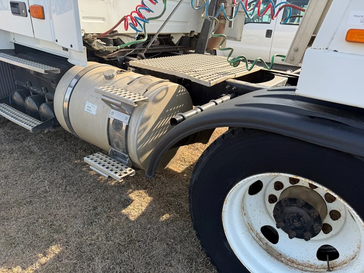 #40279-•-2007-volvo-vnl-t/a-daycab-truck-tractor-vin:-4v4nc9gg97n446542-image-23