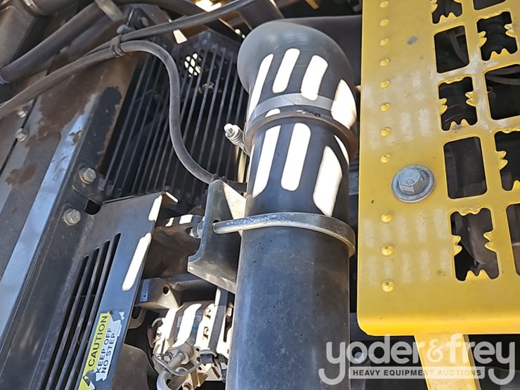 2018-komatsu-pc360-lc-11-image-38