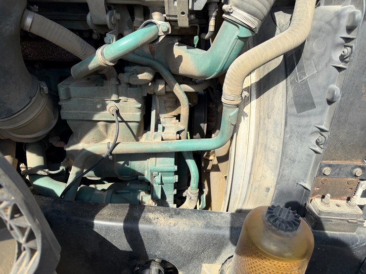 #40279-•-2007-volvo-vnl-t/a-daycab-truck-tractor-vin:-4v4nc9gg97n446542-image-51