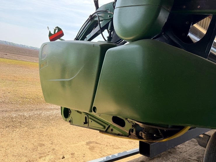 2014-john-deere-30-image-50