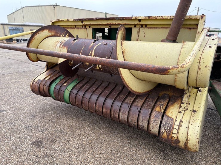 john-deere-3800-image-19