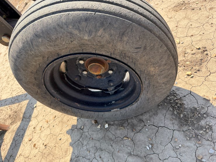 #40333-•-bigham-brothers-23'-chisel-plow-image-8