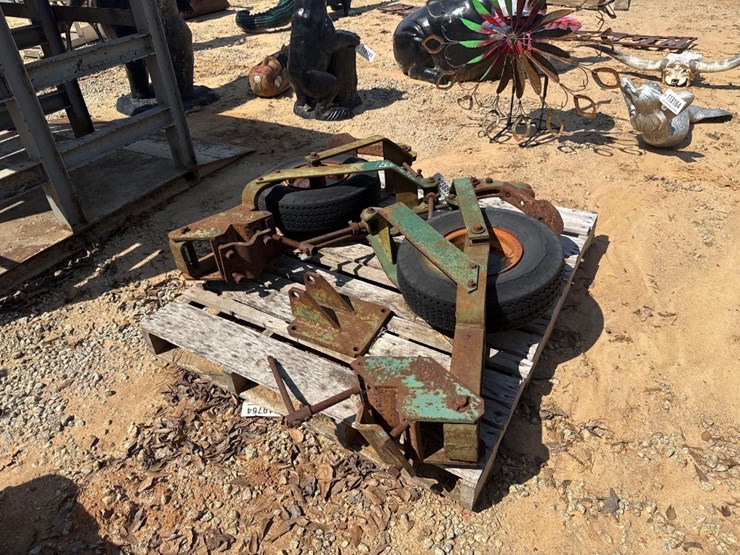 5267---(2)-kmc-gauge-wheels-image-1