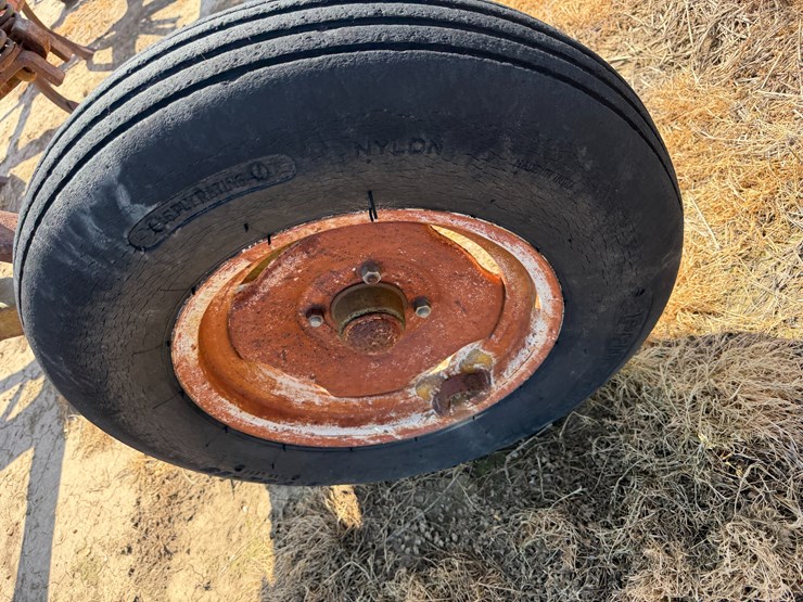 #40328-•-20'-chisel-plow-image-9