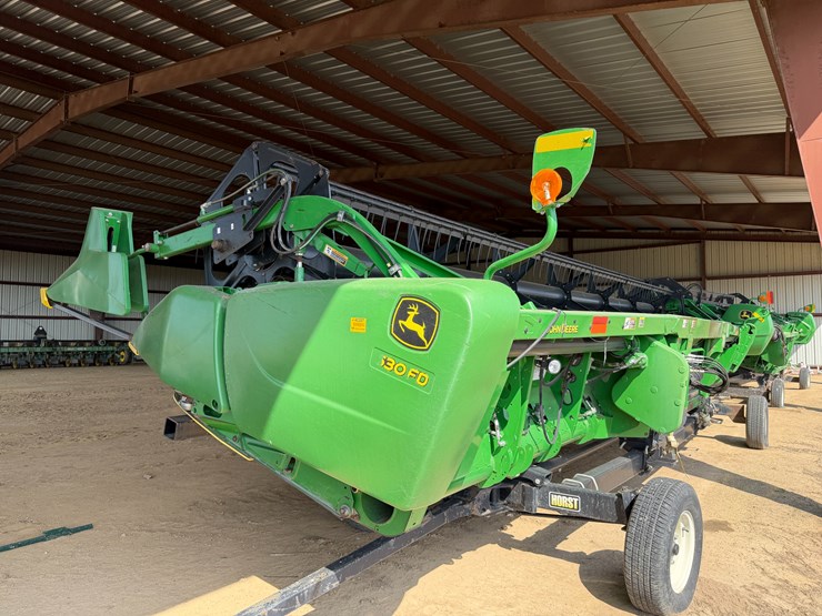 2014-john-deere-30-image-1