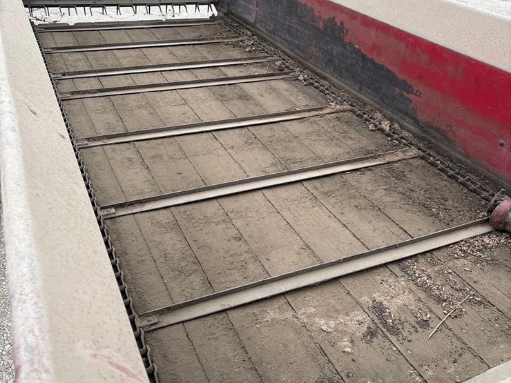 new-holland-516-image-18