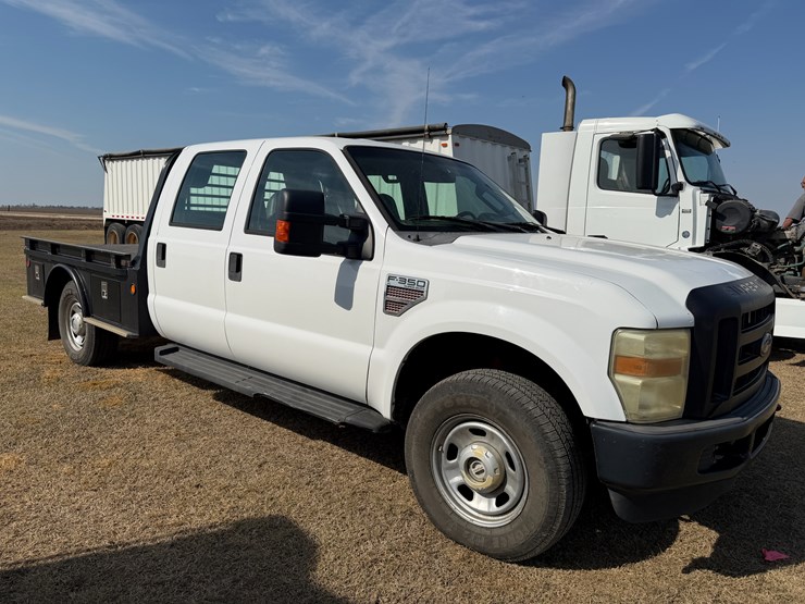 2010-ford-f350-image-2
