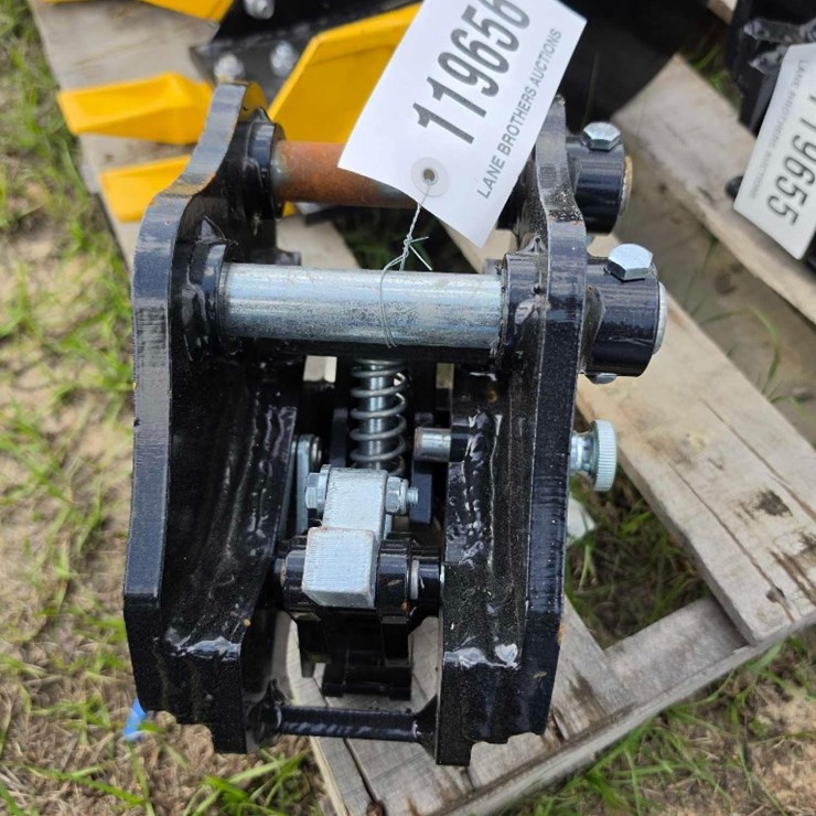 - ABSOLUTE - NEW EXCAVATOR QUICK HITCH