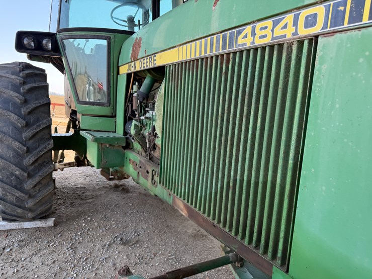 1985-john-deere-4840-image-32