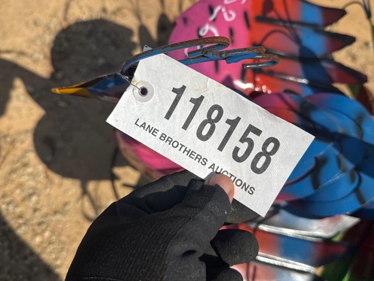 5268---metal-peacock-yard-art-image-4