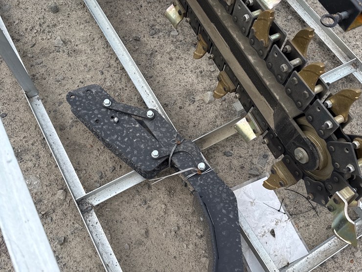 #2055-•-unused-5'-skid-steer-trencher-inv#-40831-image-8