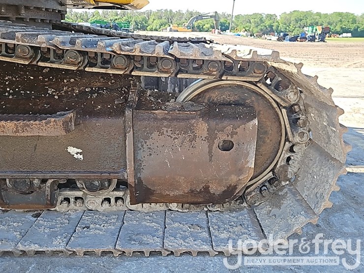 2018-komatsu-pc360-lc-11-image-13