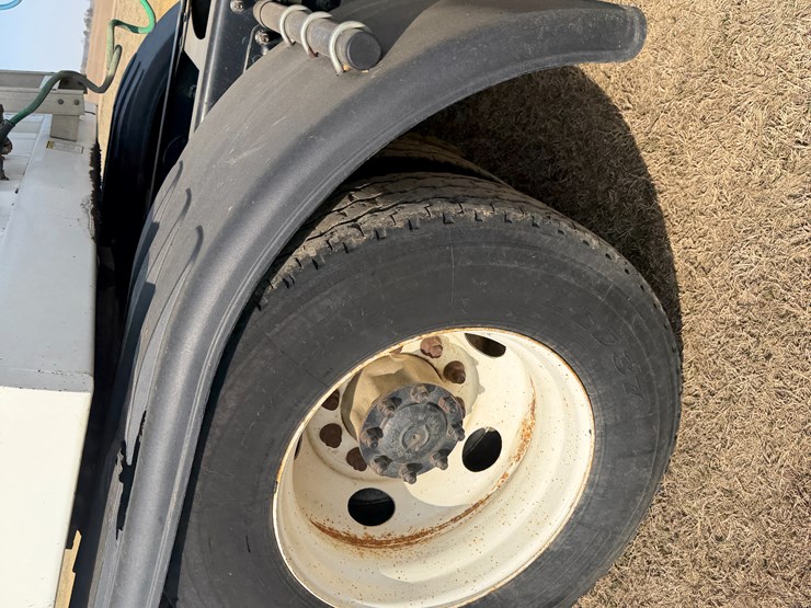 #40279-•-2007-volvo-vnl-t/a-daycab-truck-tractor-vin:-4v4nc9gg97n446542-image-11