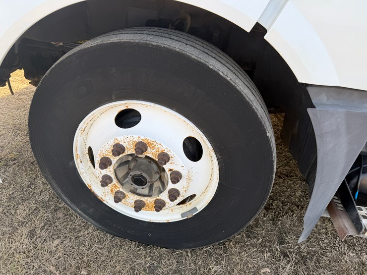 #40279-•-2007-volvo-vnl-t/a-daycab-truck-tractor-vin:-4v4nc9gg97n446542-image-9