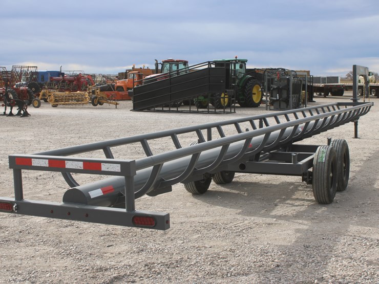 #1091-•-industrious-america-m862-bale-hauler-image-5