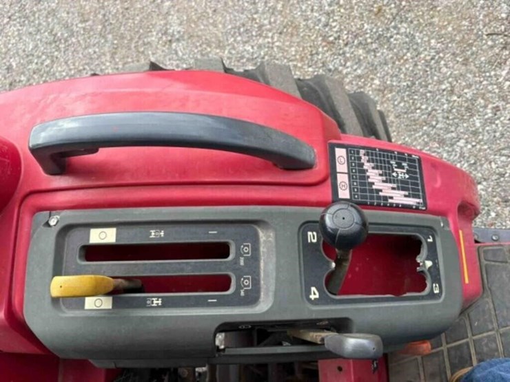 2012-mahrinda-3016-tractor-w/loader-image-9