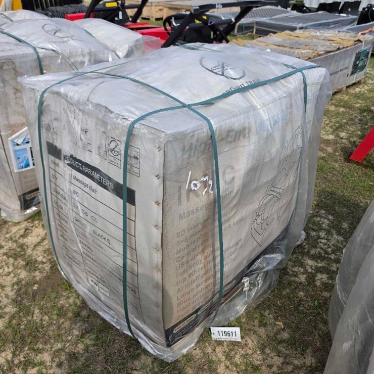 - ABSOLUTE - NEW - HIGH END MASSAGE CHAIR