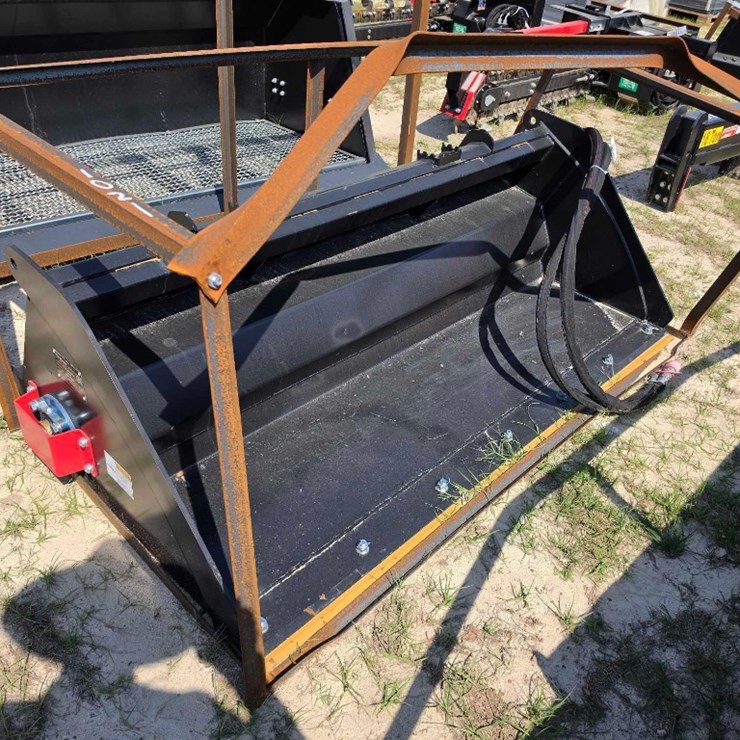 - ABSOLUTE - NEW RAYTREE POWER RAKE BUCKET