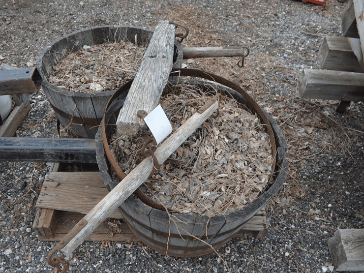 flower-pots-and-a-set-of-vintage-eveners-image-1