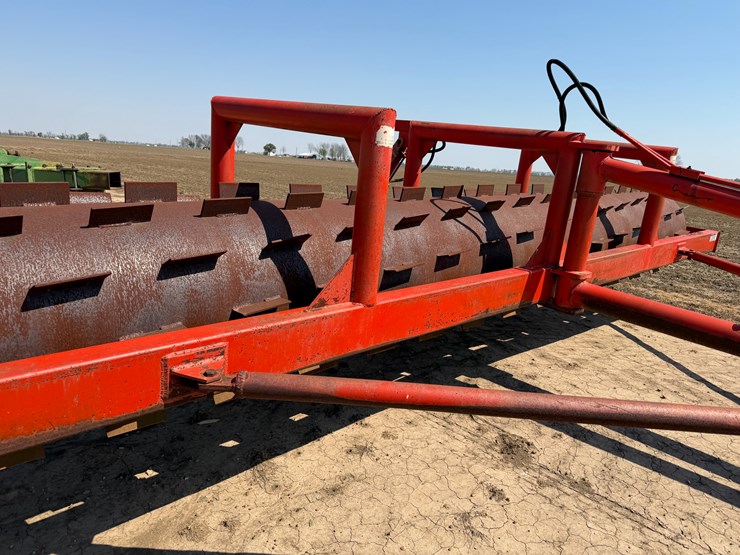 #40326-•-fair-oaks-mfg-20'-stubble-roller-image-41