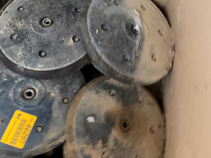 #40297-•-lot-of-john-deere-planter-closing-wheels-image-6