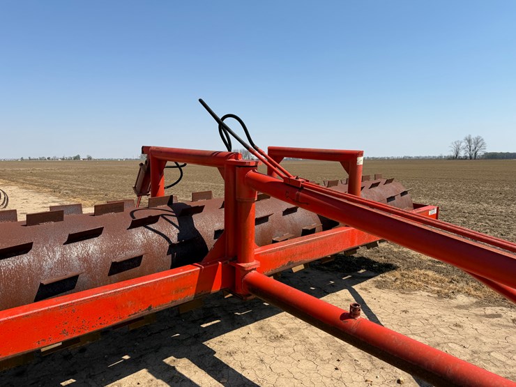 #40326-•-fair-oaks-mfg-20'-stubble-roller-image-39