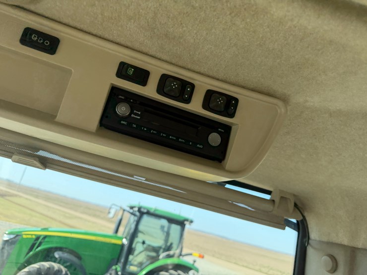 2017-john-deere-8320r-image-66