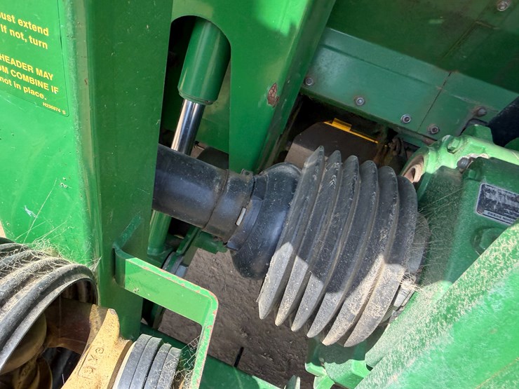 2014-john-deere-625d-image-16