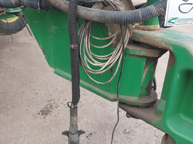 john-deere-1790-image-21