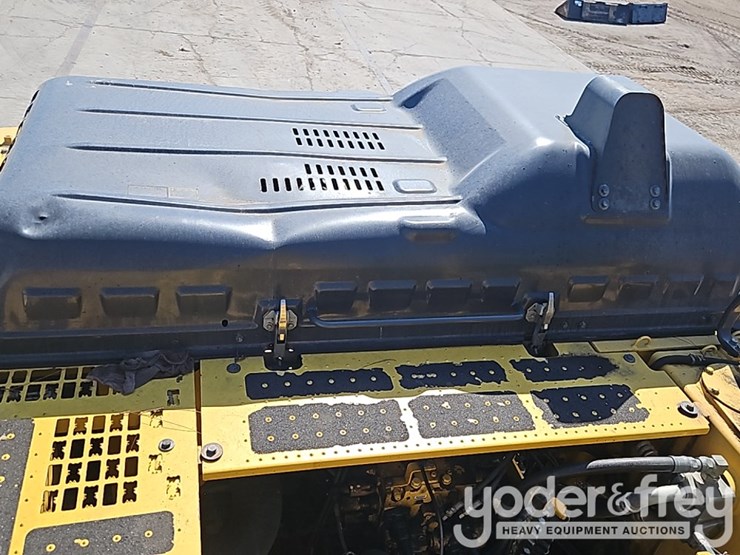 2018-komatsu-pc360-lc-11-image-35