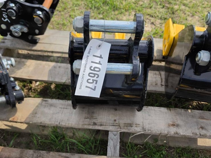 --absolute---new-excavator-8"-bucket-image-2