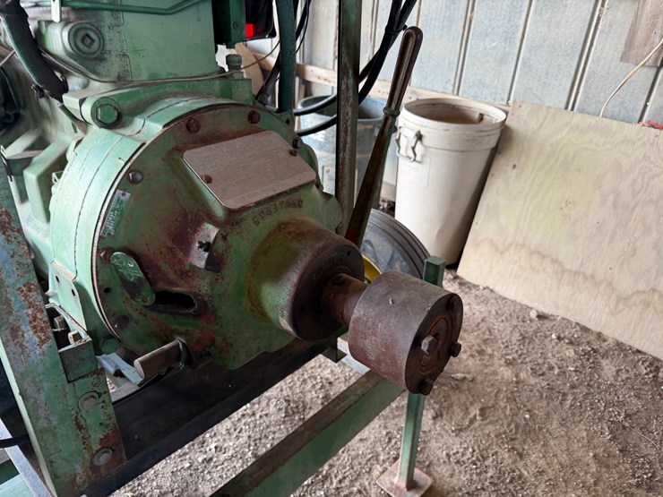 john-deere-4045t-image-17